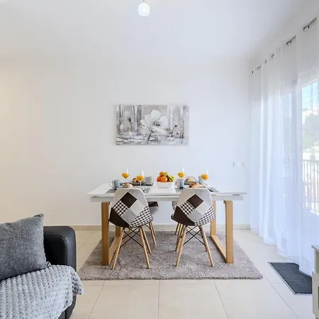 #368 T2 Sea View & Terrace Appartement Albufeira